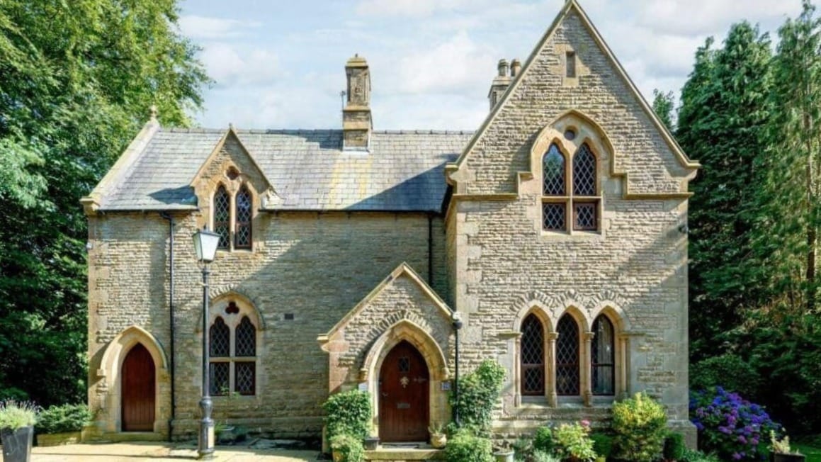 Cemetery Lodges (Aug '24)