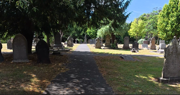 Wigginton Road Cemetery, Tamworth