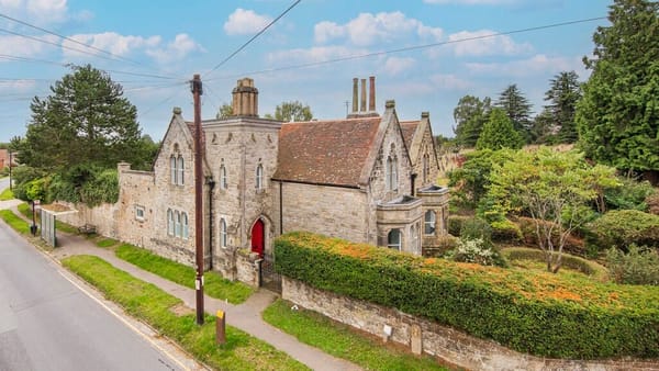 Tunbridge Wells Cemetery and Lodges