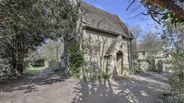 Ascension Parish Burial Ground Lodge, Cambridge